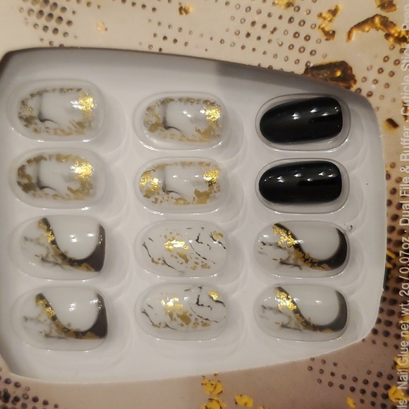 NEW OPI xPRESS/On Galac-Tips press on nails - Picture 3 of 6